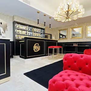 Spanish Diamond Luxury & Jacuzzi Maison d'hôtes
